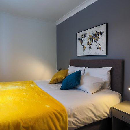 사우스엔드온시 The Best Flat On The Street - Three Minutes Walk From The Beach 아파트 외부 사진